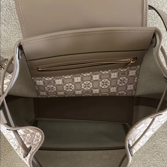 NWT Kate Spade Tan and Cream Backpack with Designer Print - Picture 2 of 10